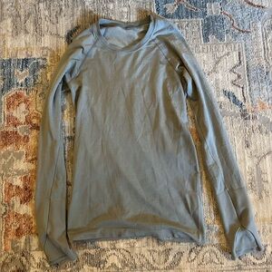 Lululemon Swiftly Tech Long Sleeve Gray sz 4